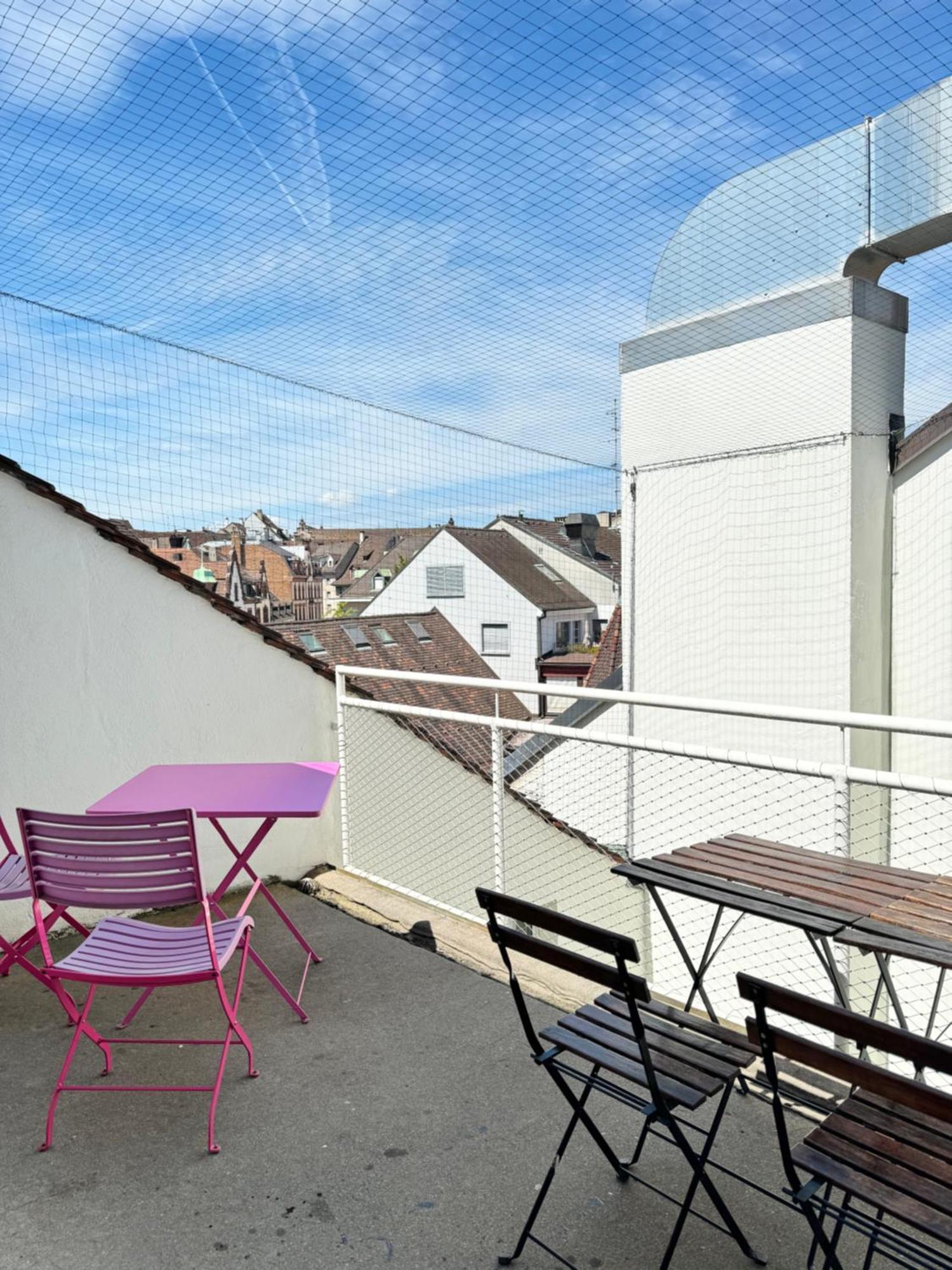 City Center Rooftop Balcony-Studio At Town Hall Basel Exterior foto